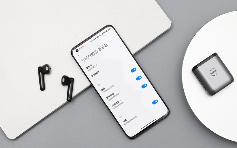 努比亞新音T1真無線藍(lán)牙耳機(jī)體驗(yàn)：時(shí)尚側(cè)滑無蓋設(shè)計(jì)，30小時(shí)續(xù)航